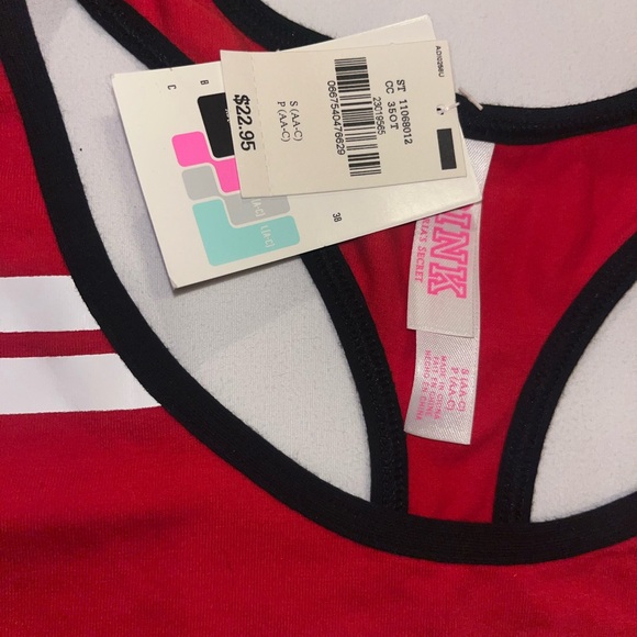 Victoria’s Secret bra & panty Christmas set - Picture 4 of 5